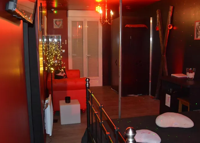 Loveroom Avec Jaccuzi Les Pins Marolles (Oise)